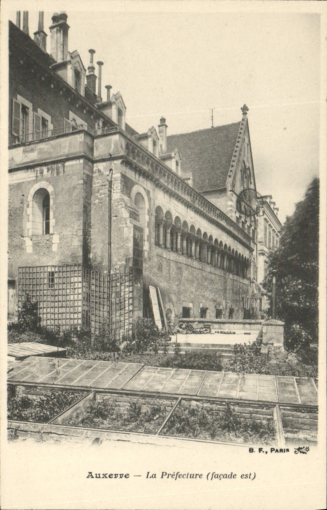 CPA Prefecture Auxerre