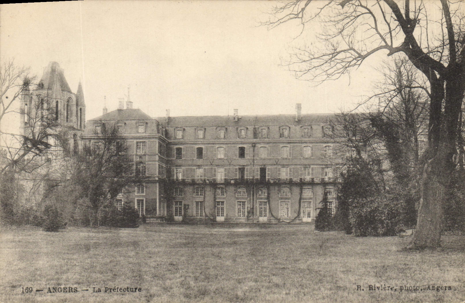 CPA Prefecture Angers 