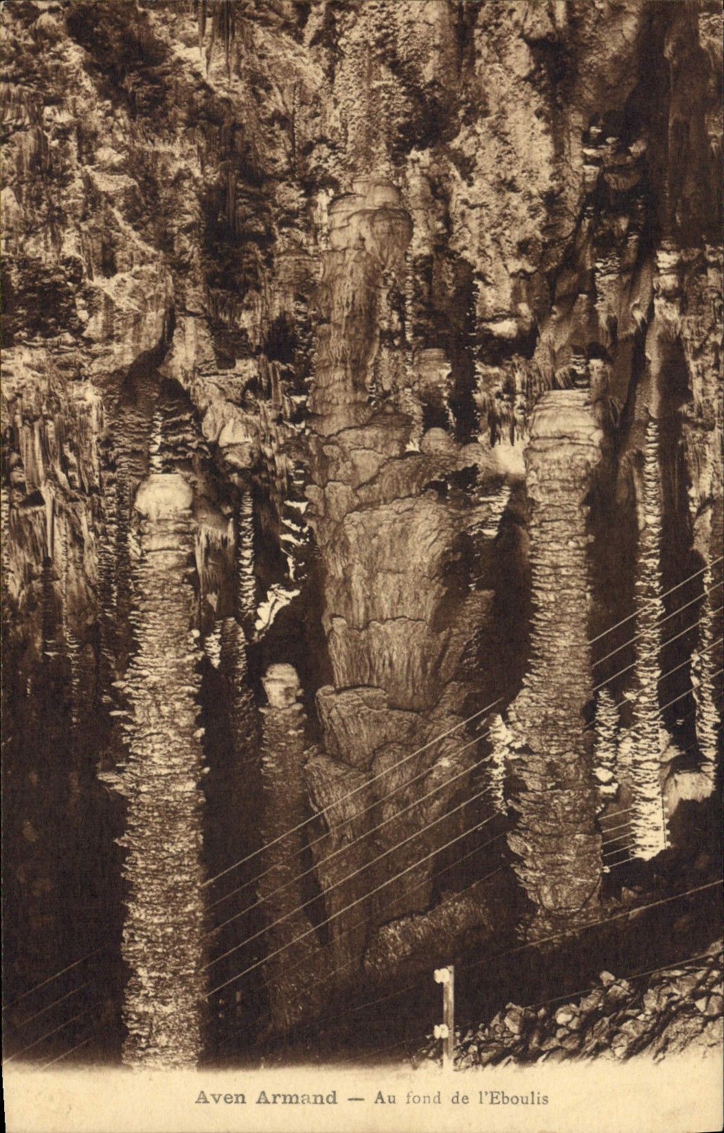 CPA Grotte Grottes L'Aven Armand Au fond de l'Eboulis