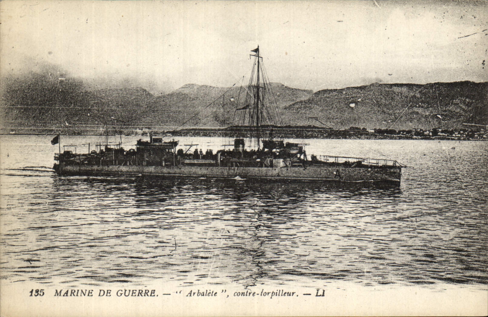 CPA Bateau de Guerre Arbalete Contre torpilleur