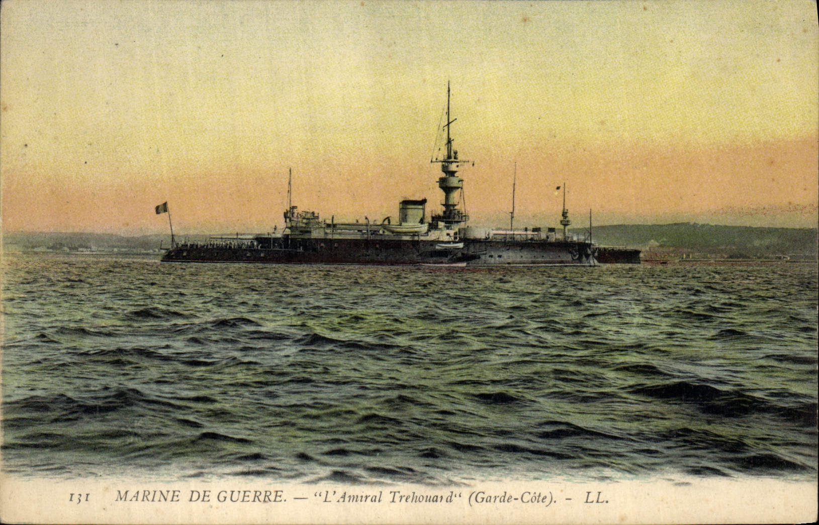 CPA Bateau de Guerre L'Amiral Trehouard Garde Cote