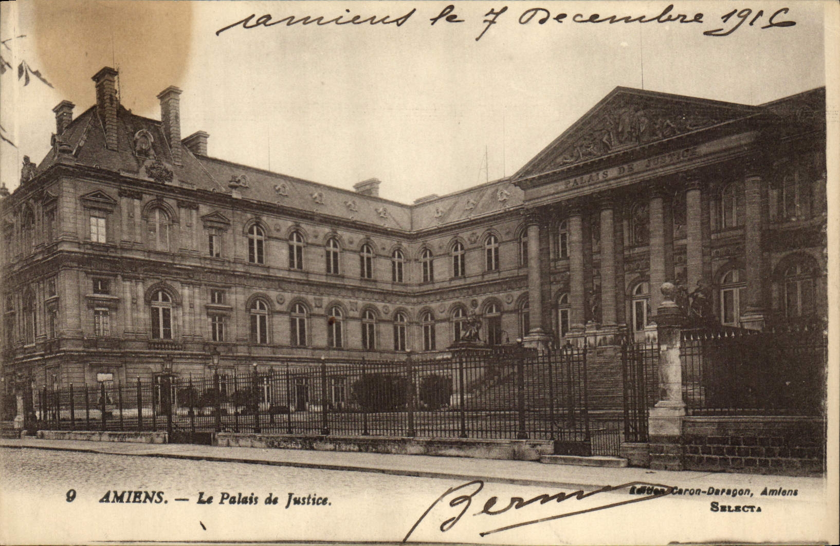 CPA Palais de Justice Amiens 