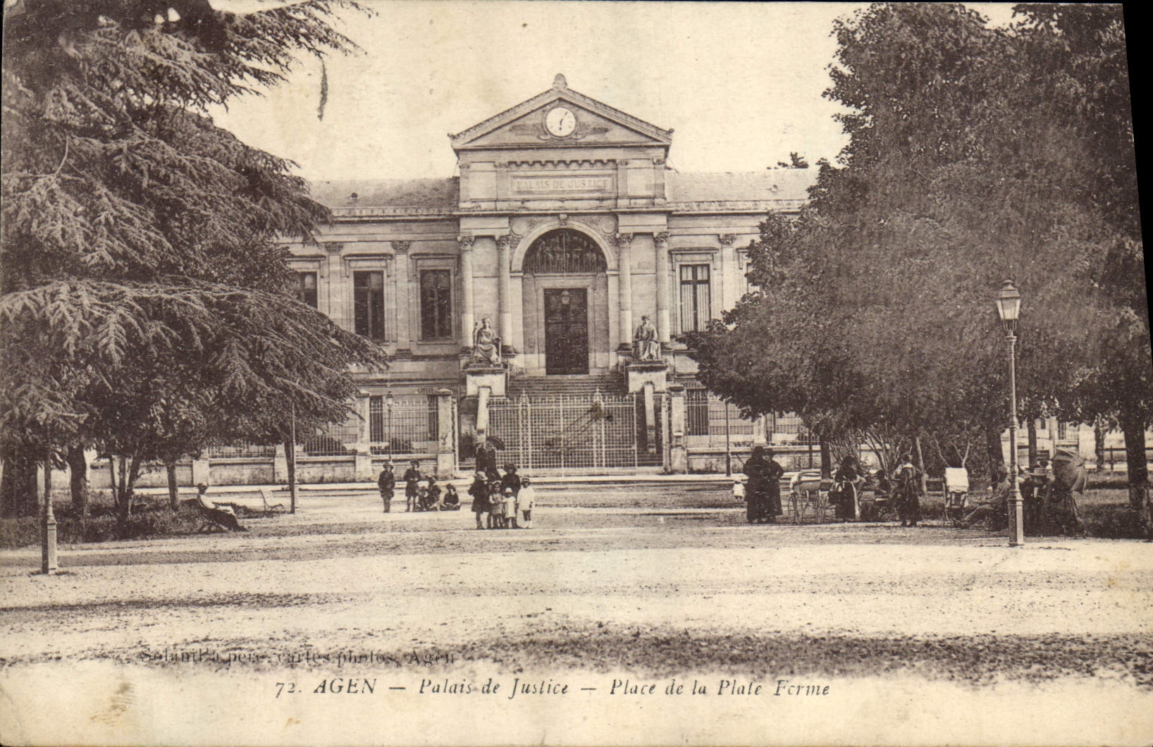 CPA Palais de Justice Agen Place de al palte Ferme