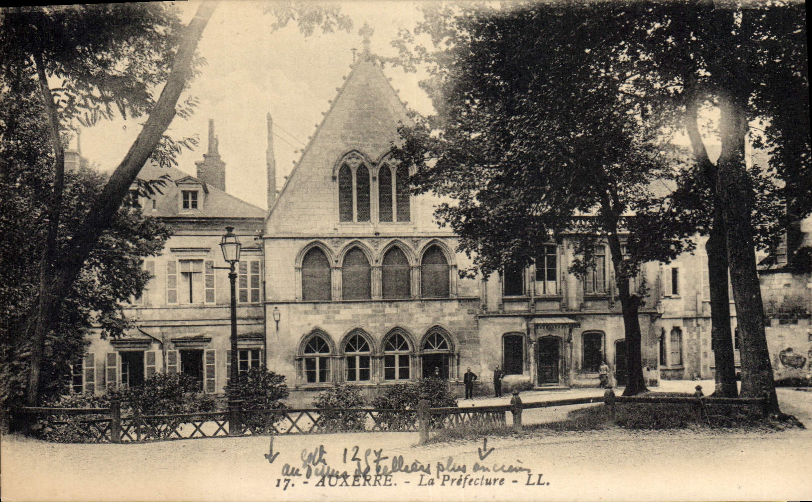 CPA Prefecture Auxerre