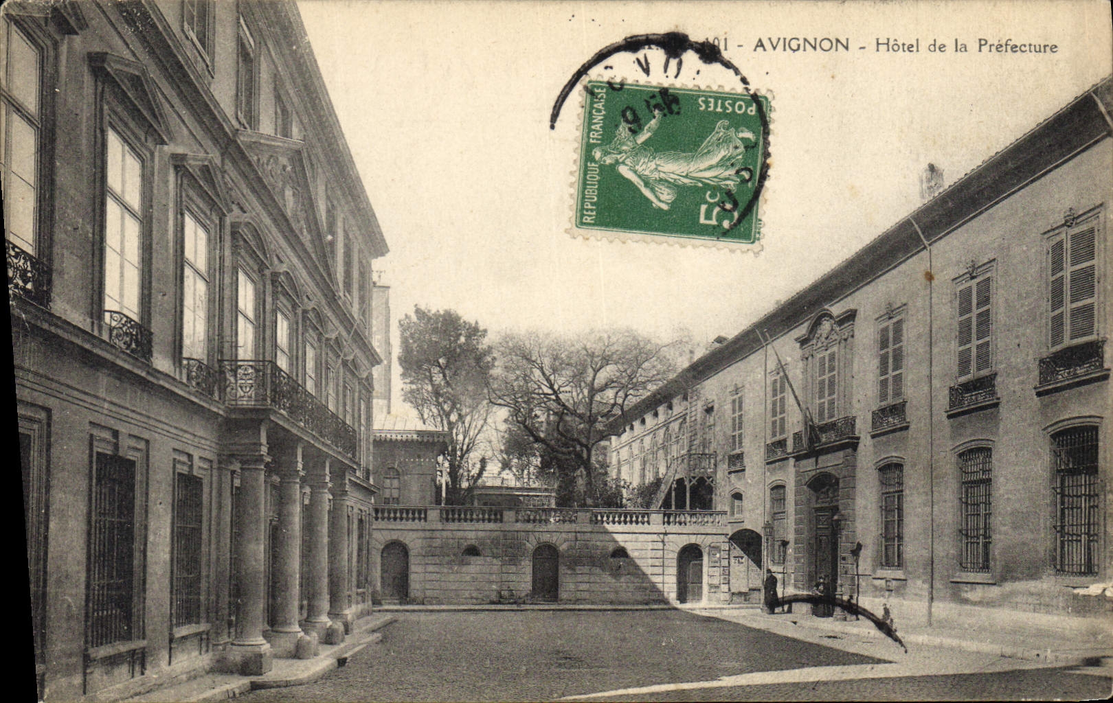CPA Avignon Hotel de la Prefecture 