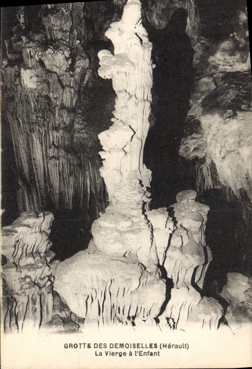 Vintage Postcard Grottes Cave of the Young ladies the virgin has the child