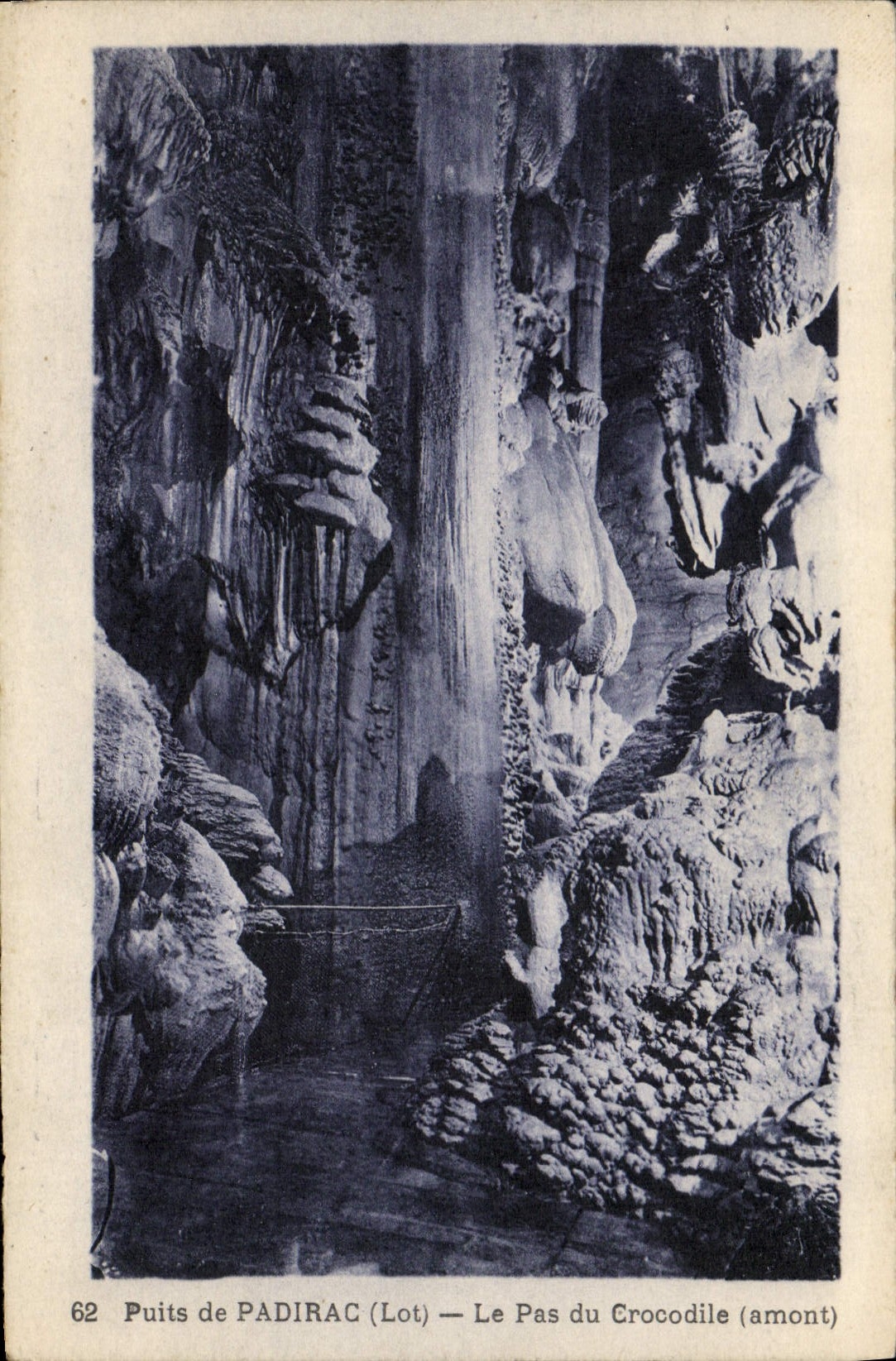 CPA Grottes Puits de Padirac Le pas du crocodile Amont