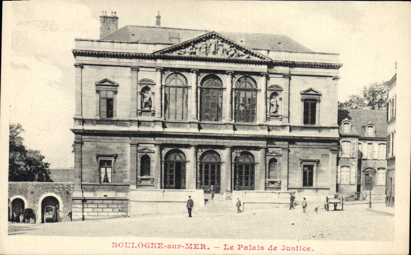 CPA Palais de Justice Boulogne sur Mer