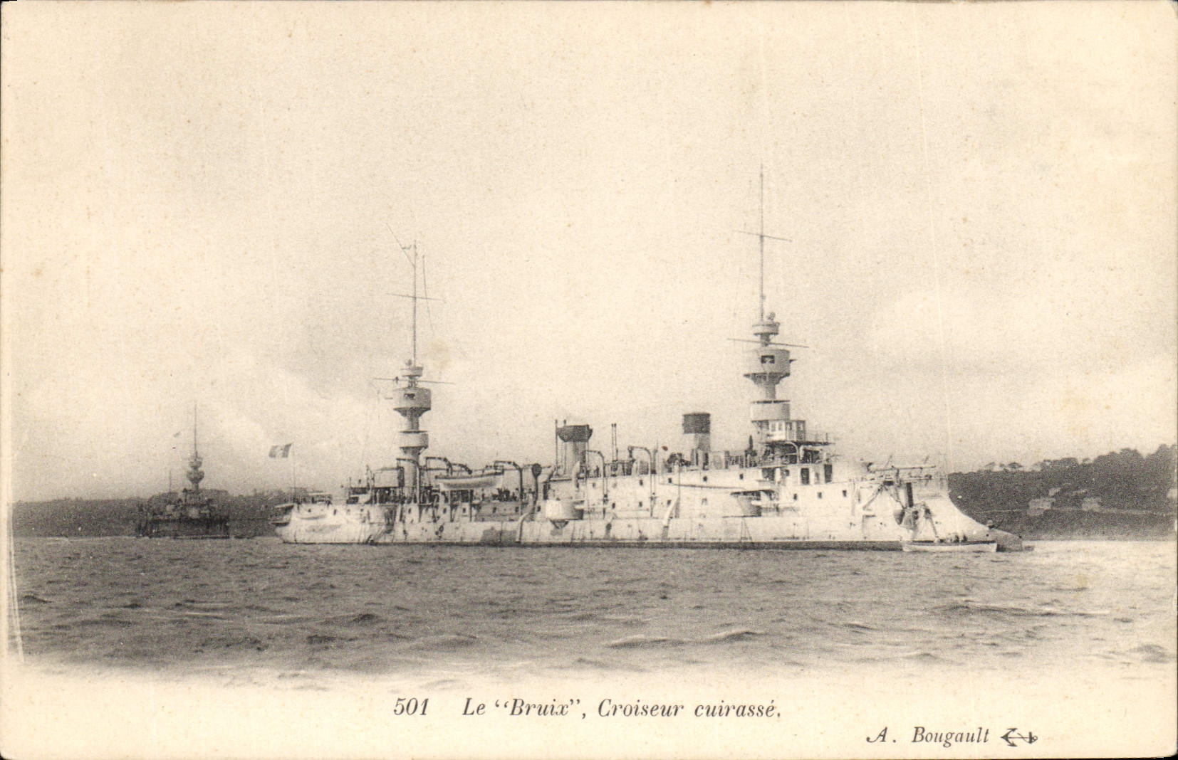 CPA Bateau de Guerre Le Bruix Croiseur Cuirasse