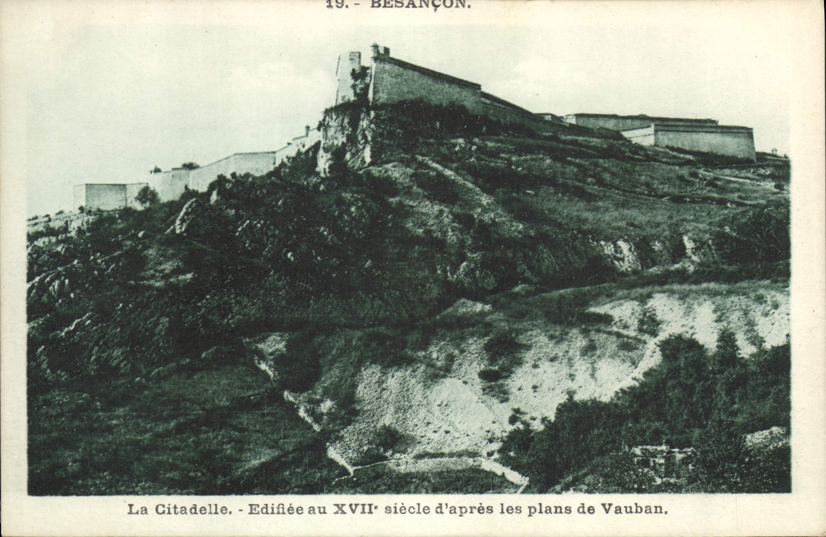 CPA Chateau La citadelle Edifiee d'apres les plans de Vauban