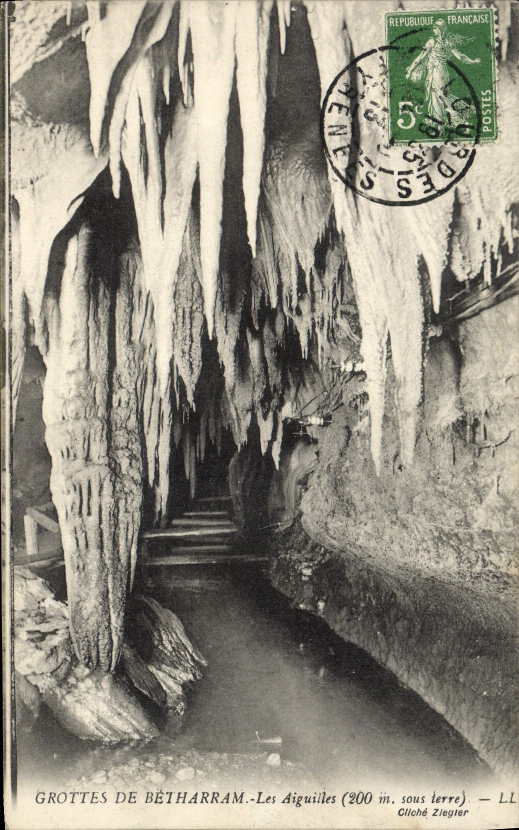 CPA Grottes de Betharram Les aiguilles