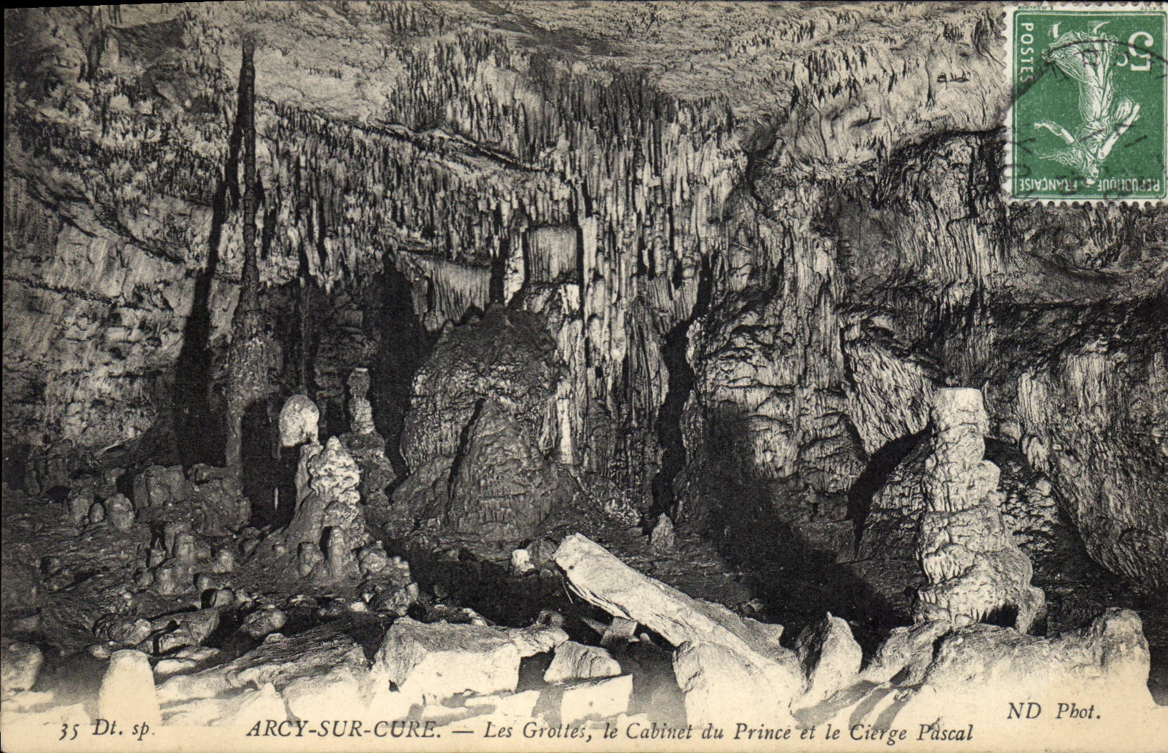 CPA Grottes Arcy sur Cure Les grottes Le cabinet du prince et le cierge Pascal