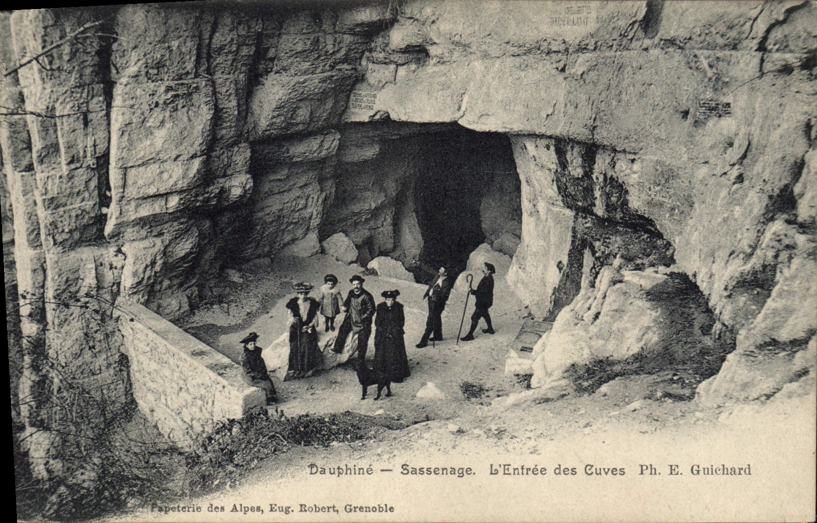Dauphine Vintage Postcard Caves Sassenage the entry of the tanks