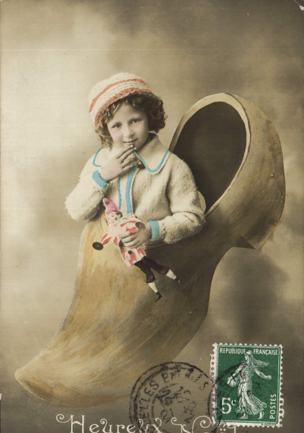 CPA Poupee Enfant Sabot