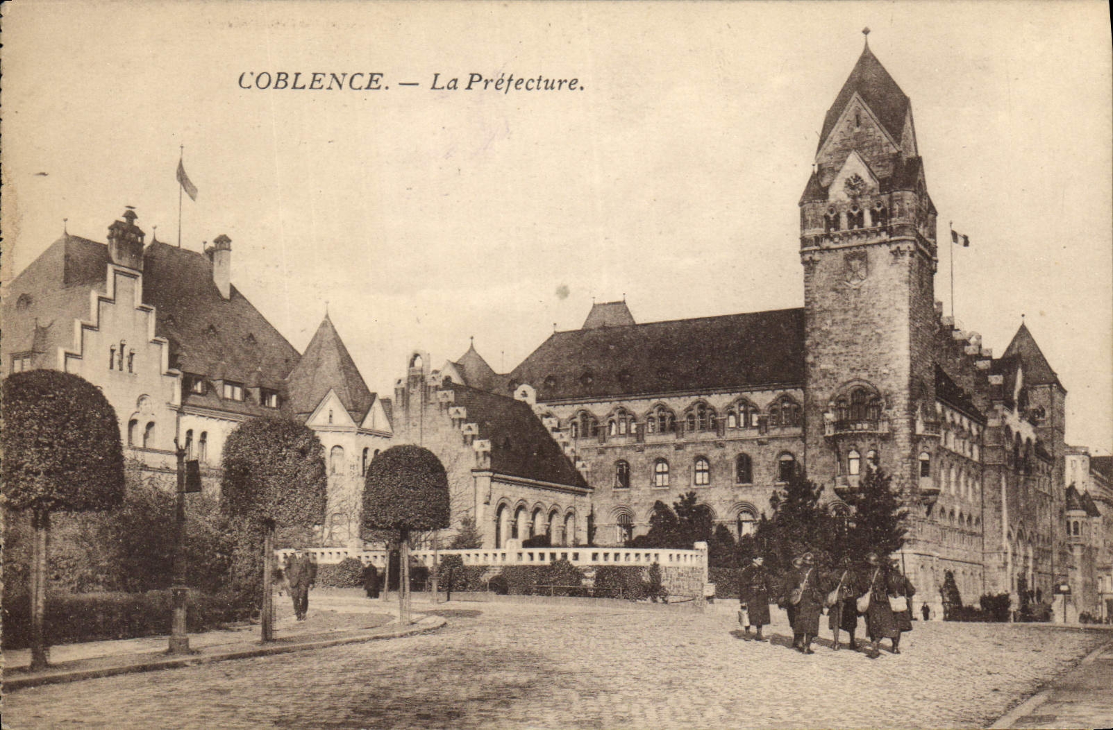 Vintage Postcard Prefecture Coblentz Militaria Soldiers