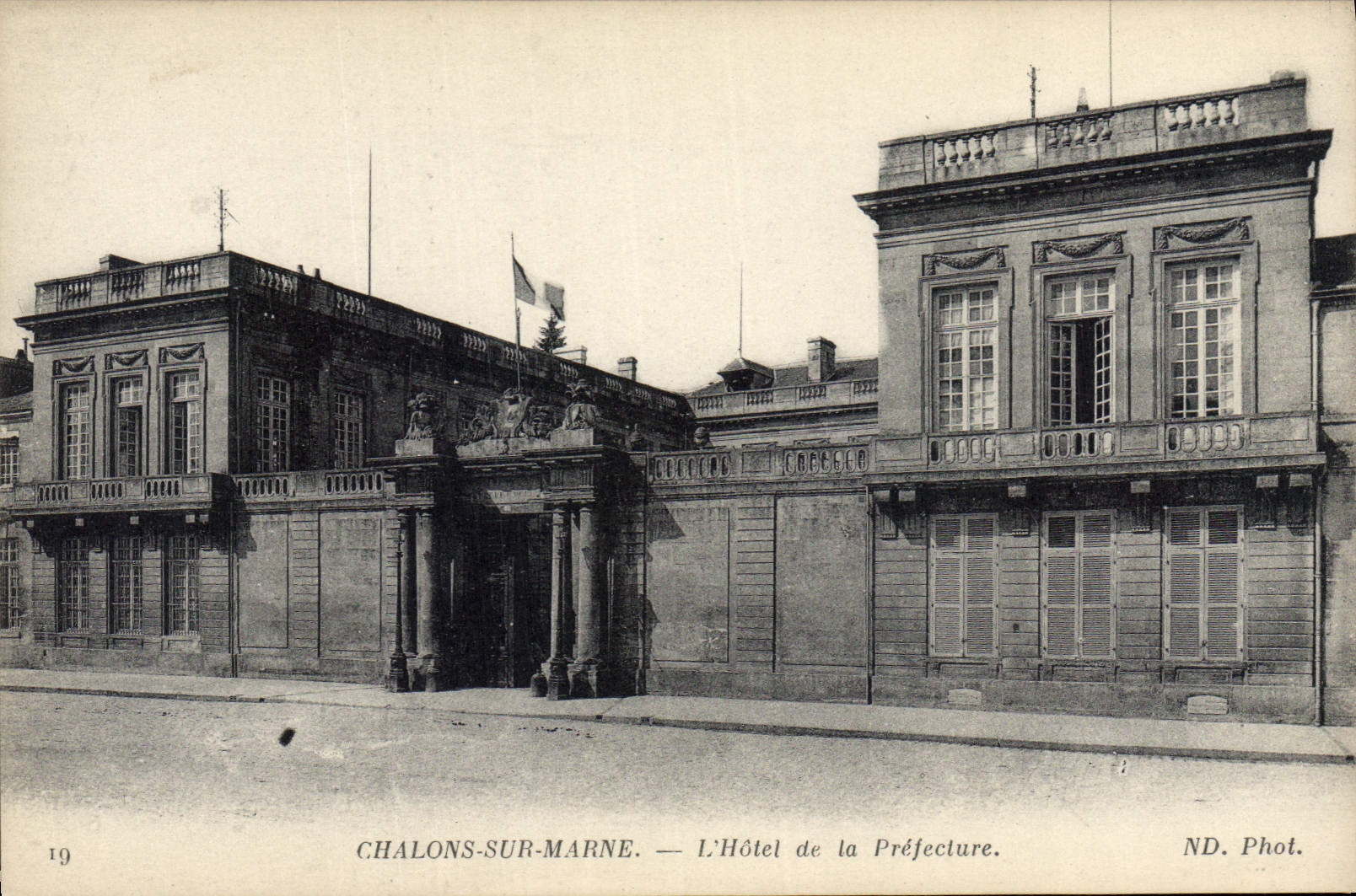 Vintage Postcard Trawl-nets on the Marne the Hotel of the Prefecture