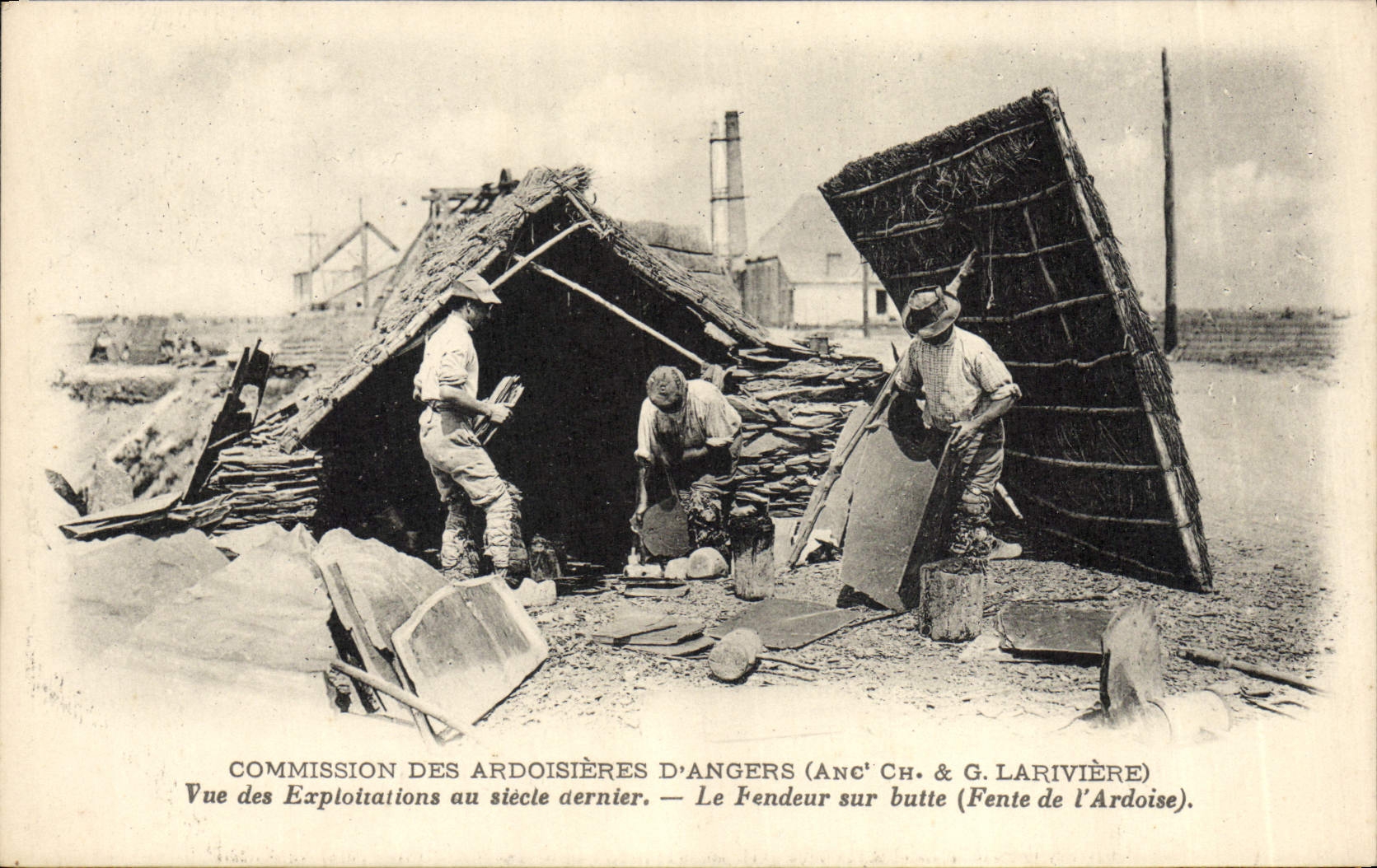 CPA Ardoisieres Commission des Ardoisieres d'Angers Lariviere Vue des exploitations au siecle dernier Le fendeur sur butte Fente de l'ardoise TOP