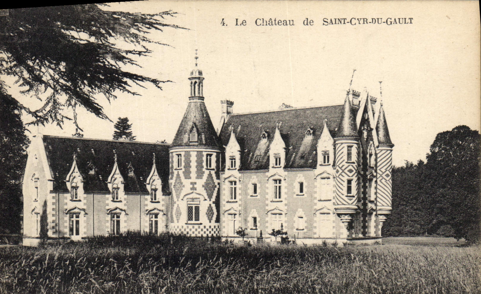 Vintage Postcard Castle of Cyr Saint of Gault