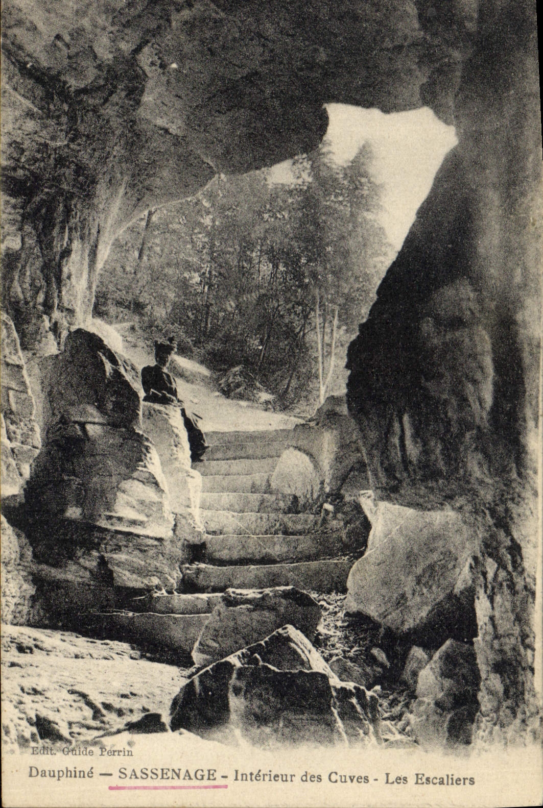 Postal Gruta Grutas Delfina Sassenage Interior de las cubas las escaleras