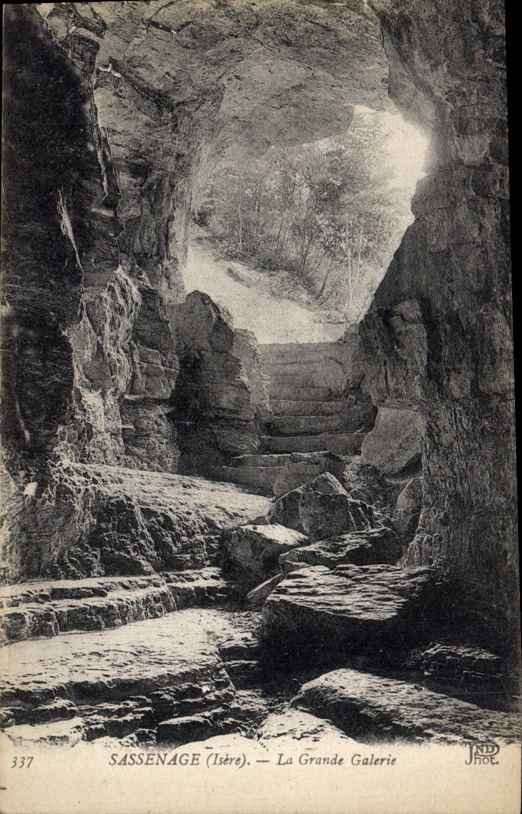 CPA Grotte Grottes Sassenage La grande galerie