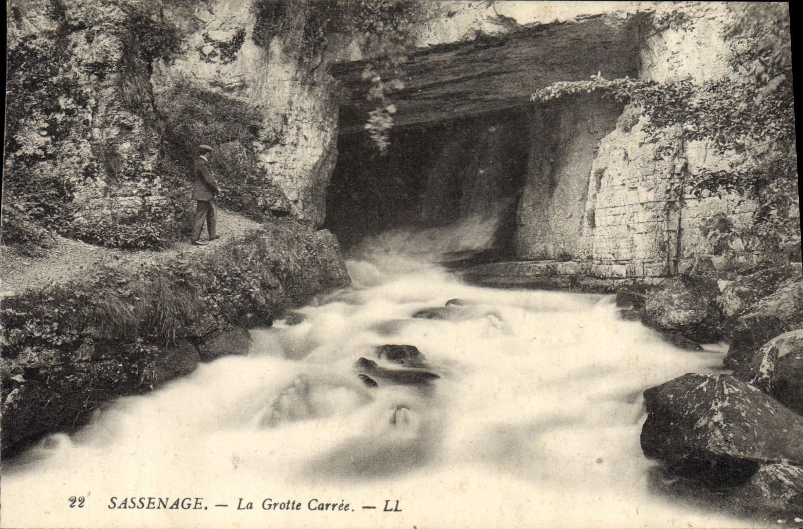 Vintage Postcard Cave Sassenage Caves the square cave