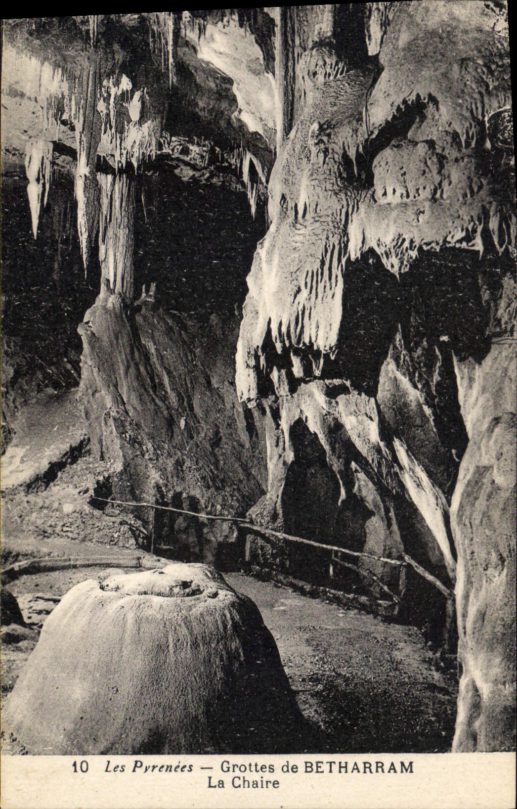 CPA Grotte Grottes de Betharram La chaire