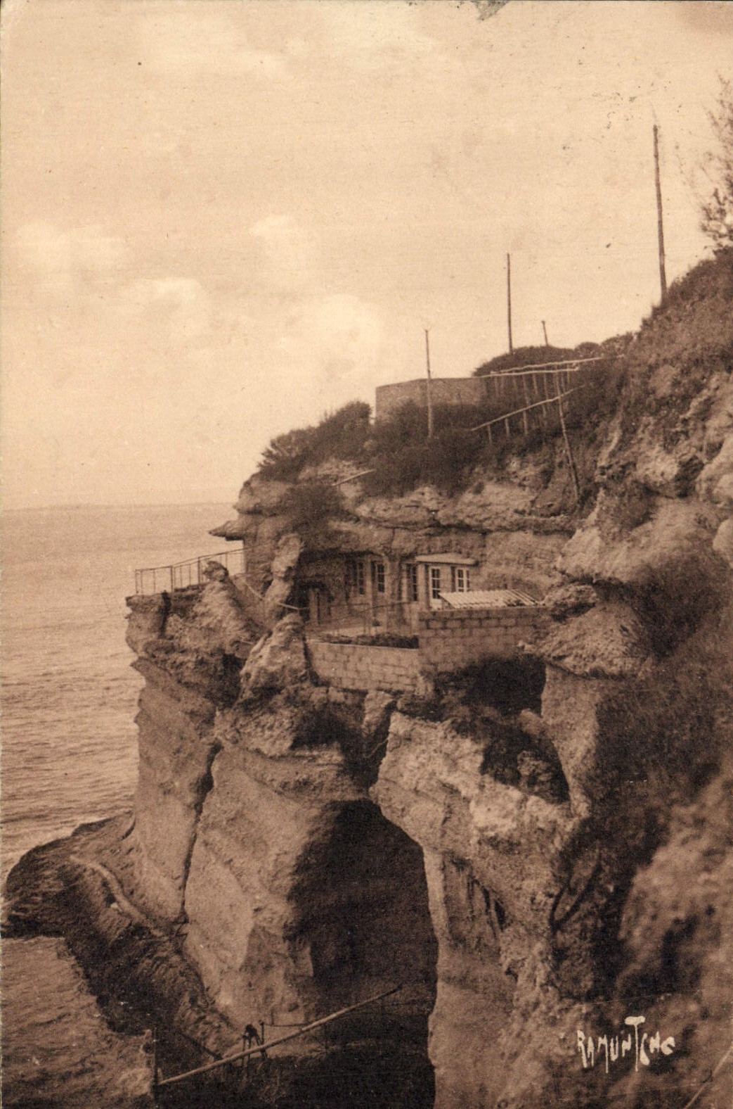 Vintage Postcard Cave Caves of Regulus Meschers