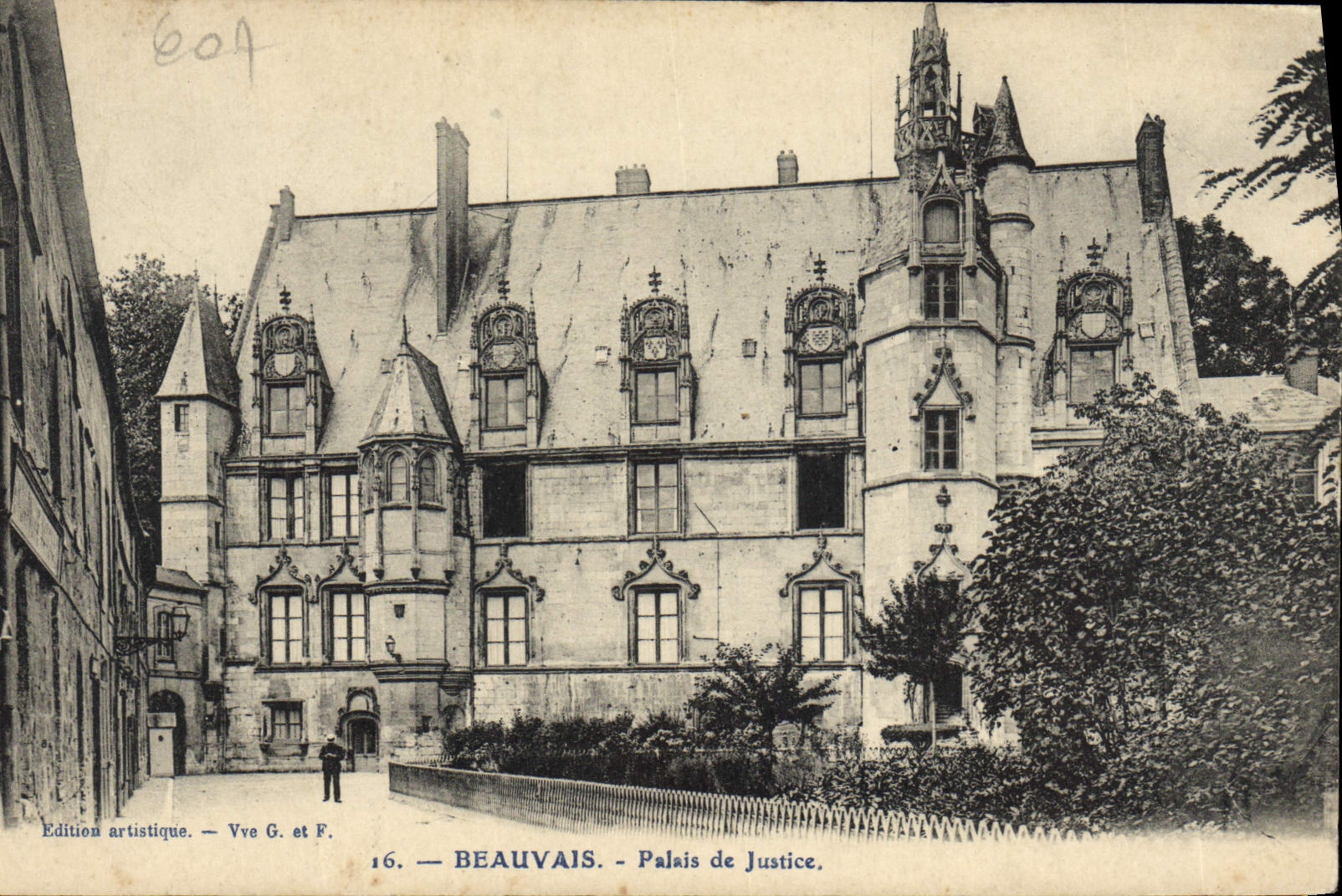 CPA Palais de justice Beauvais