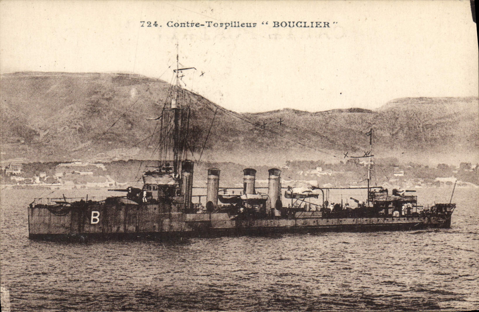 CPA Bateau de Guerre Contre torpilleur Bouclier 