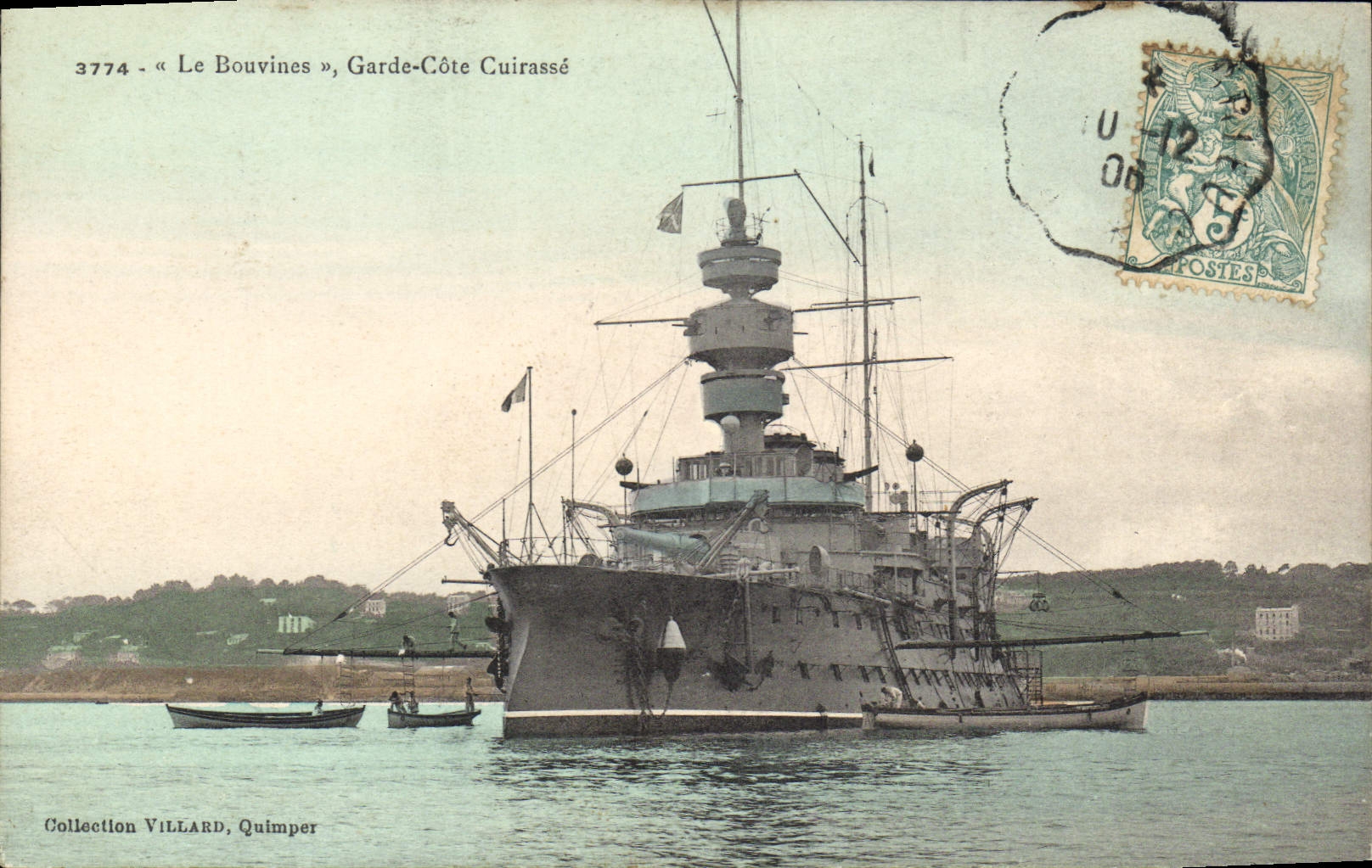 CPA Bateau de Guerre Le Bouvines Garde Cotes Cuirasse 