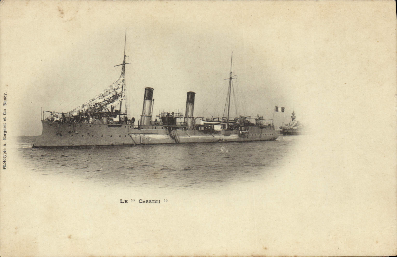 CPA Bateau de Guerre Le Cassini 