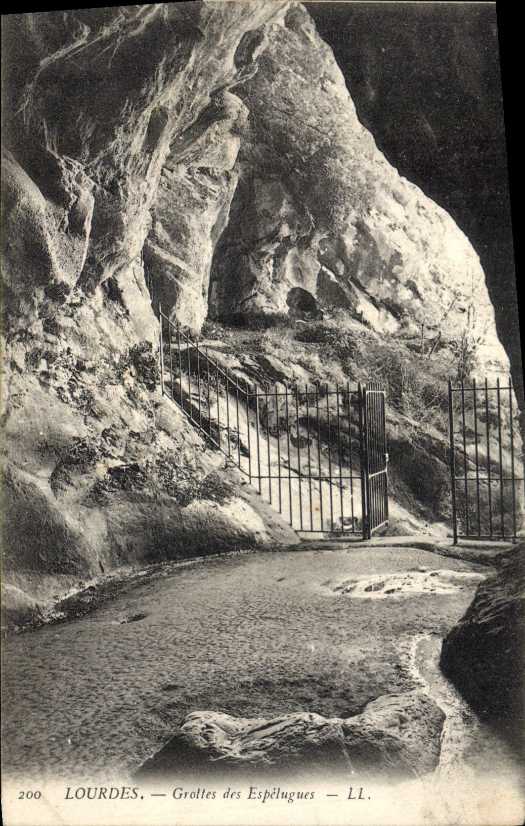 CPA Grotte Grottes des Espelugues lourdes