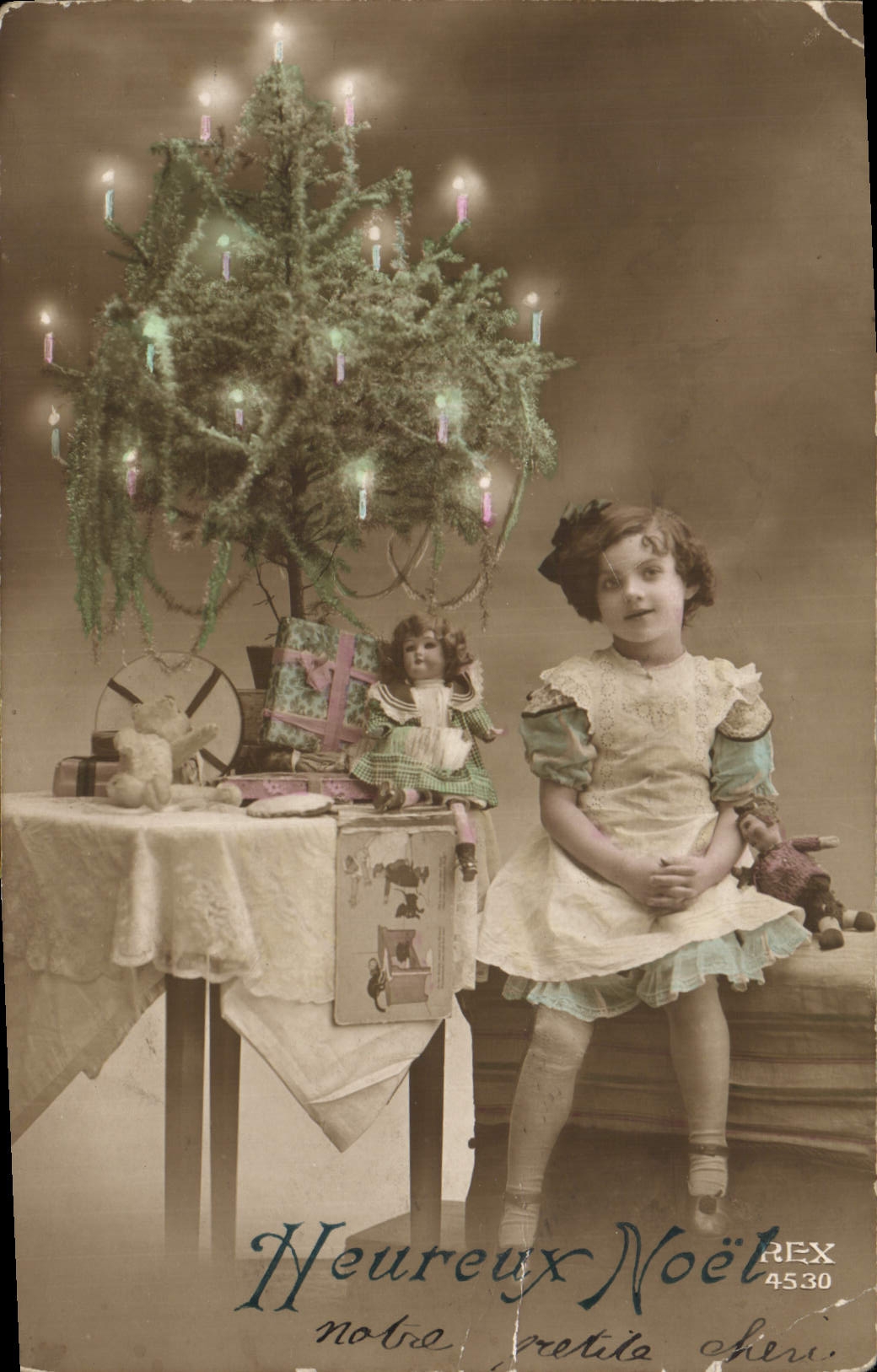 CPA Fantaisie Enfant Poupee