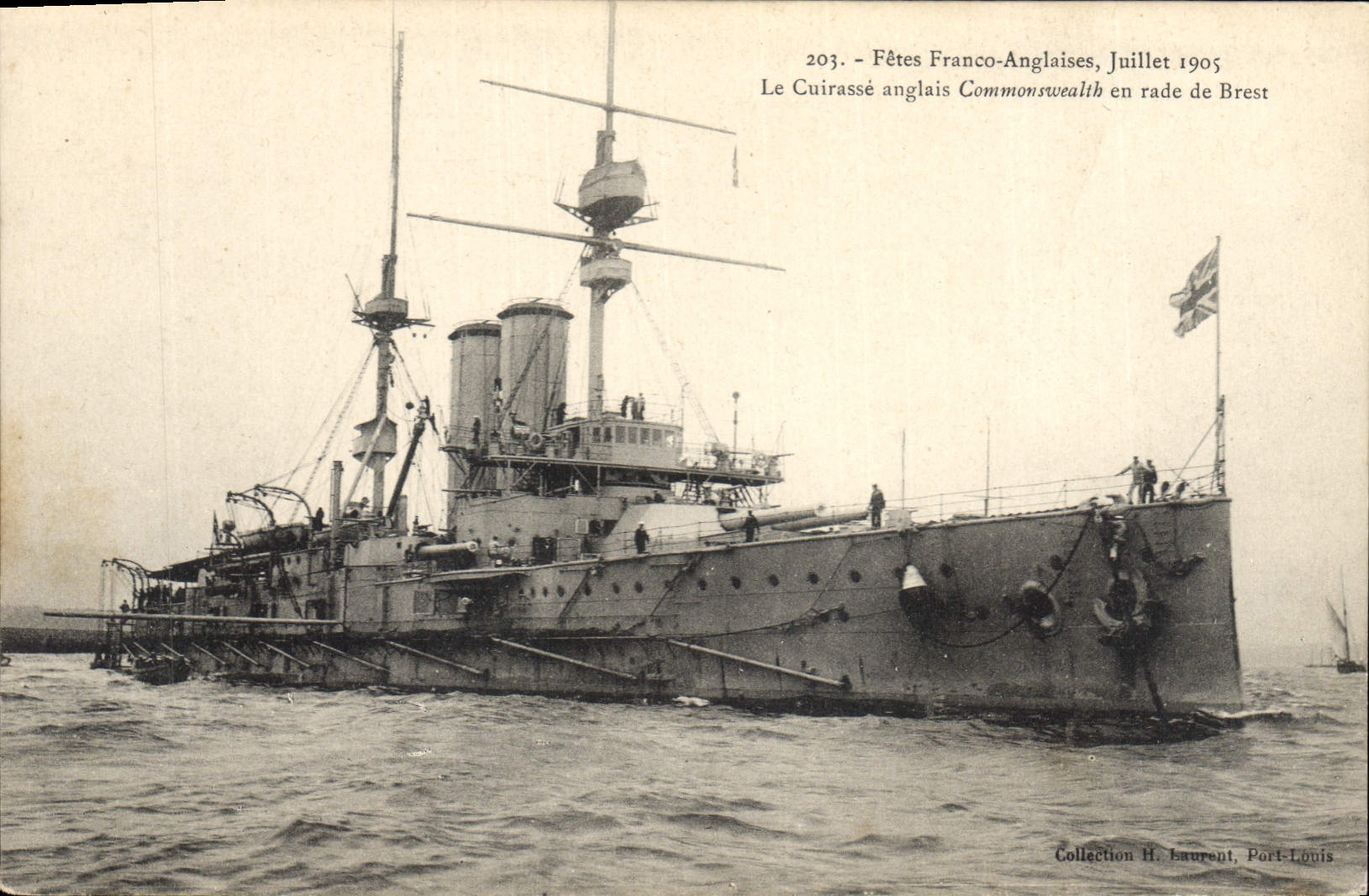 CPA Bateau de Guerre Fetes Franco Anglaises Juillet 1905 Le cuirasse anglais Commonswealth en rade d
