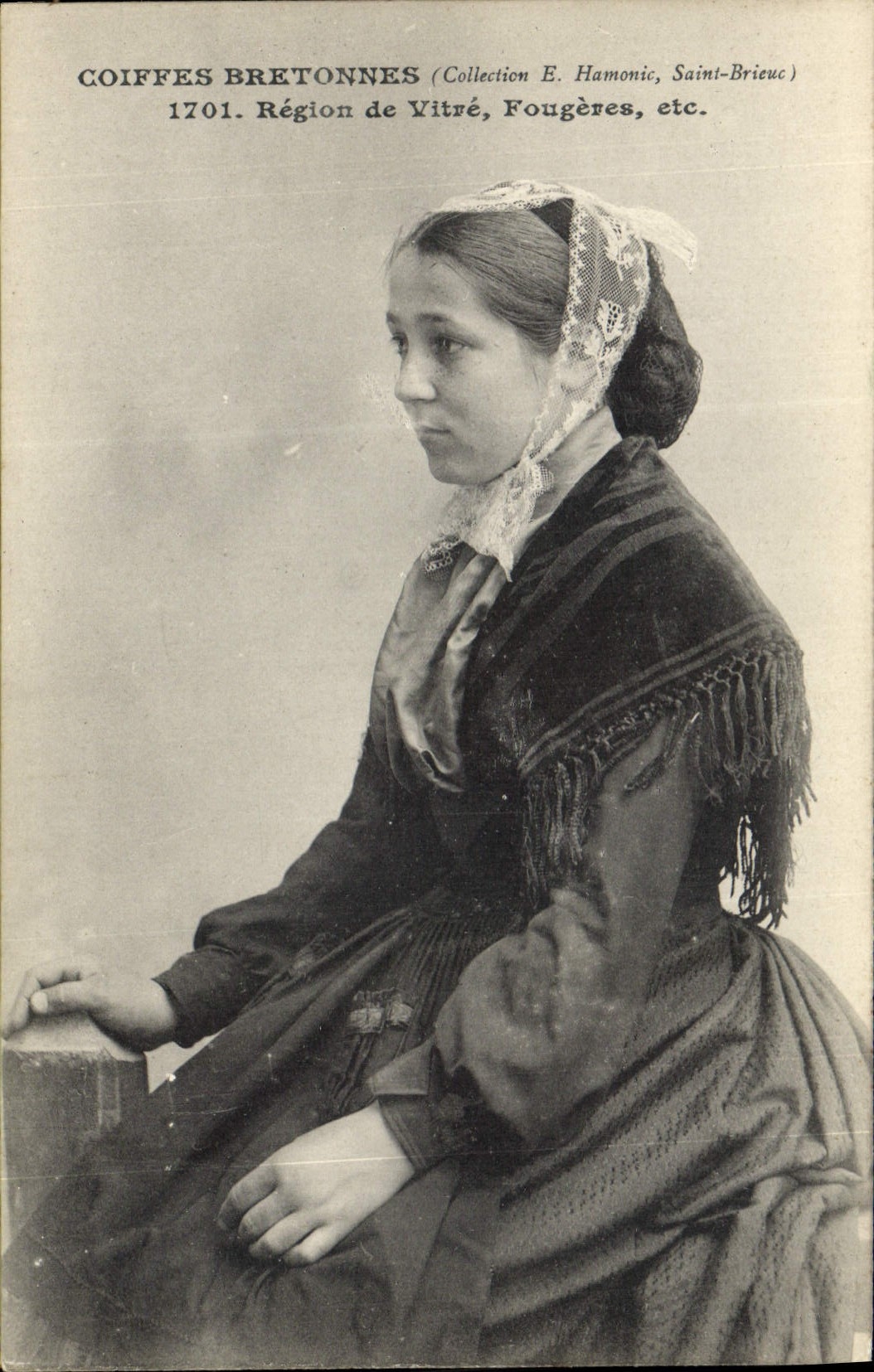 CPA Folklore Region de Vitre Fougeres  