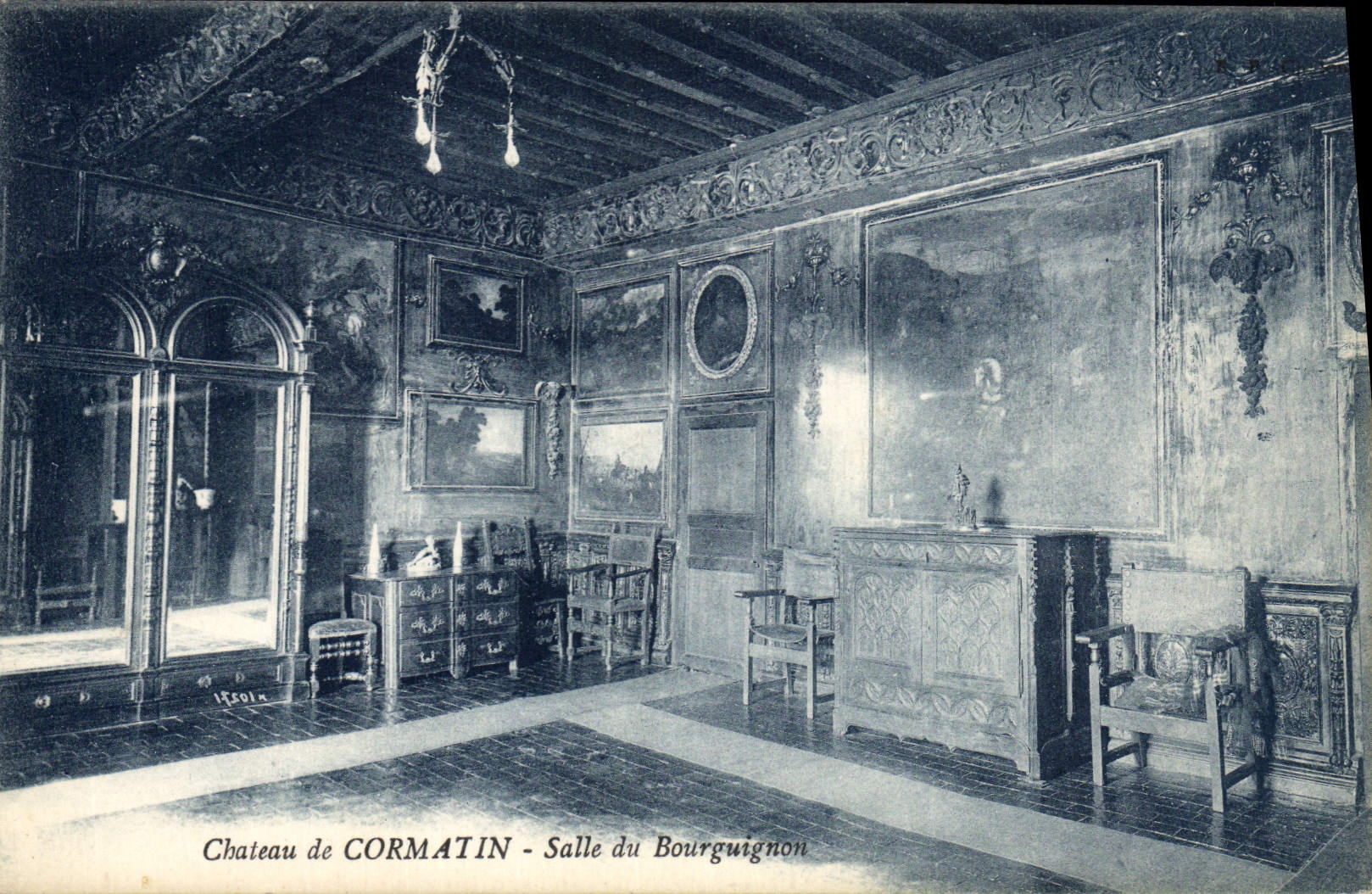 CPA Chateau de Cormatin Salle du Bourguignon