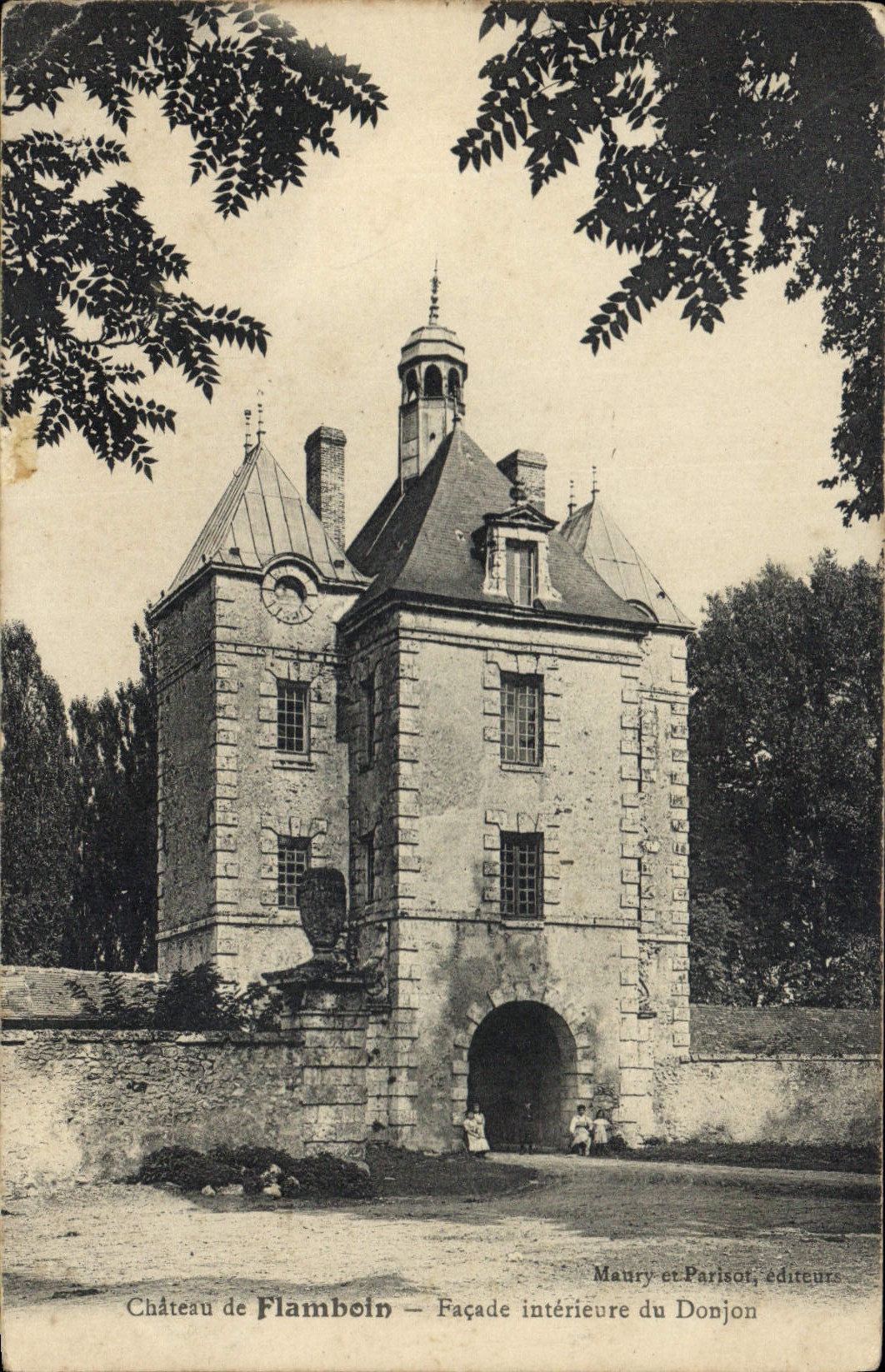 CPA Chateau de Flamboin Facade interieure du donjon  