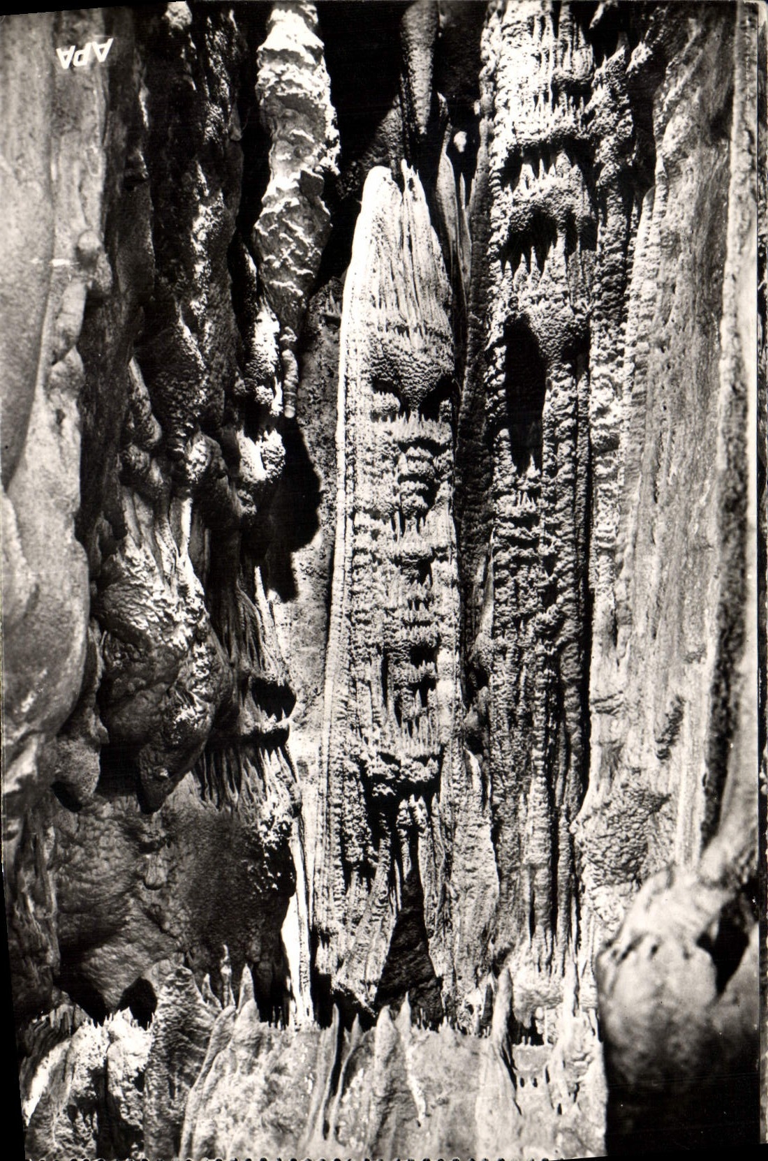 CPM Grotte Grottes L'Aven Armand La stalactite geante