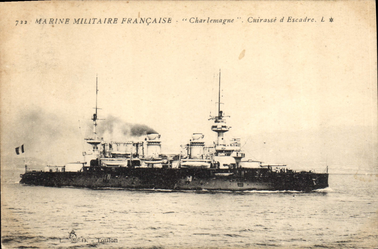 CPA Bateau de Guerre Le Charlemagne Cuirasse d'escadre 