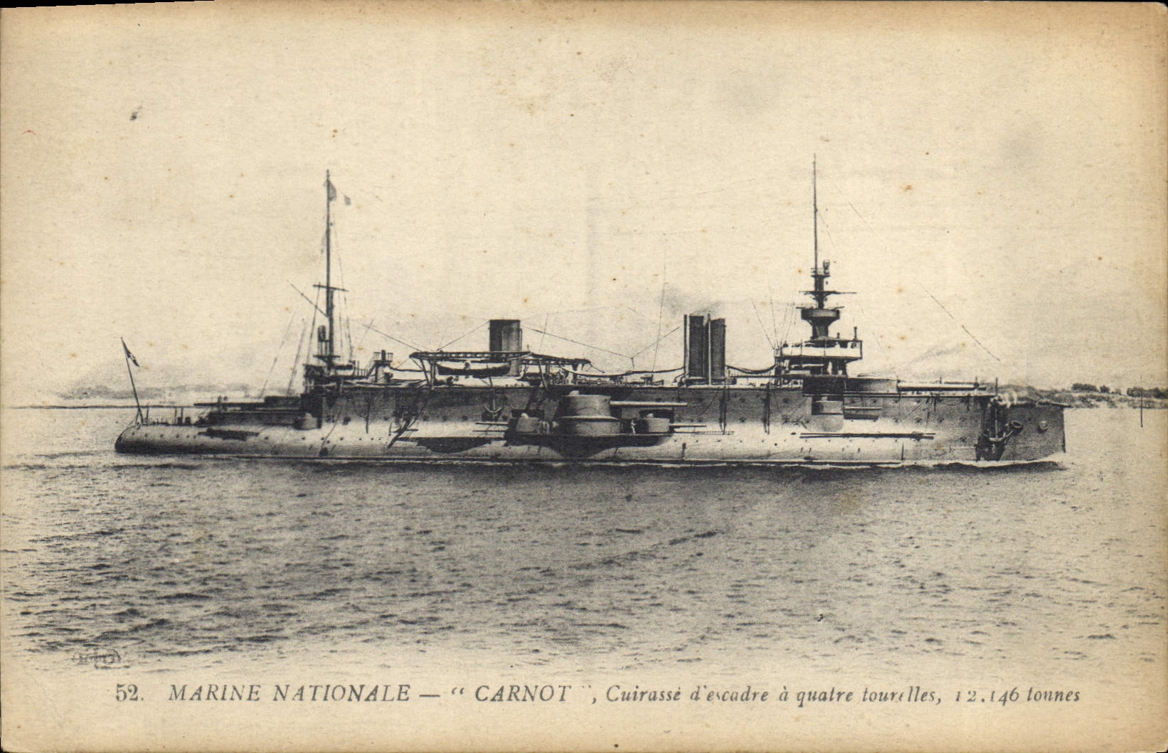 CPA Bateau de Guerre Carnot Cuirasse d'escadre a quatre tourelles  