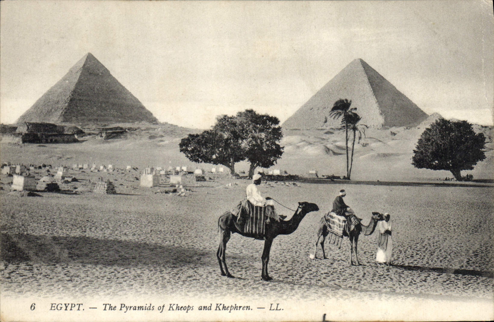CPA Egypte Egypt The Pyramids of Kheops and Khephren