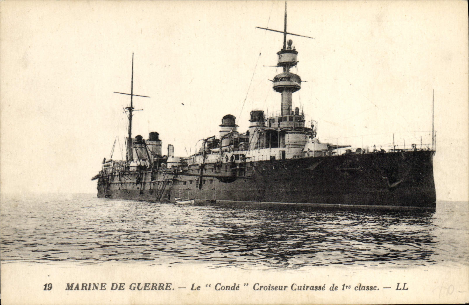 CPA Bateau de Guerre Le Conde Croiseur Cuirasse de 1ere classe