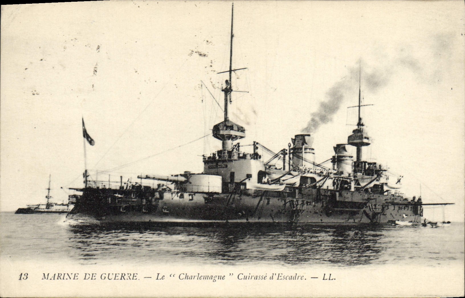 CPA Bateau de Guerre Le Charlemagne Cuirasse d'escadre