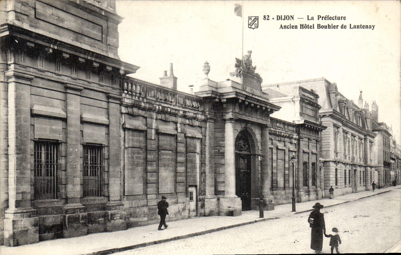 CPA Prefecture Dijon Ancien Hotel Bouhier de Lantenay