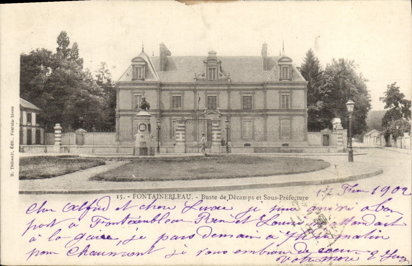 CPA Fontainebleau Buste de Decamps et Sous Prefecture 