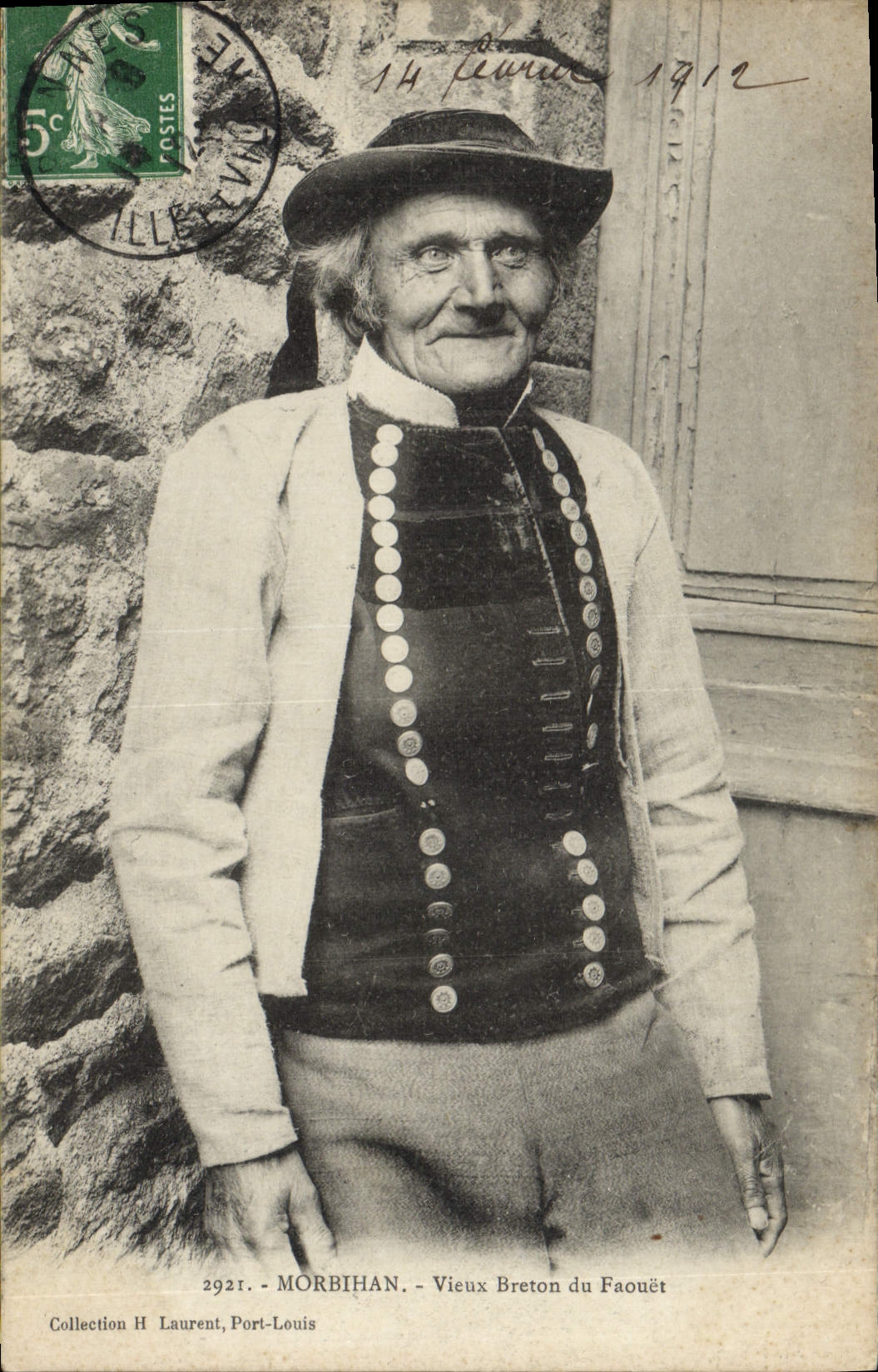 CPA Folklore Morbihan Vieux breton du Faouet