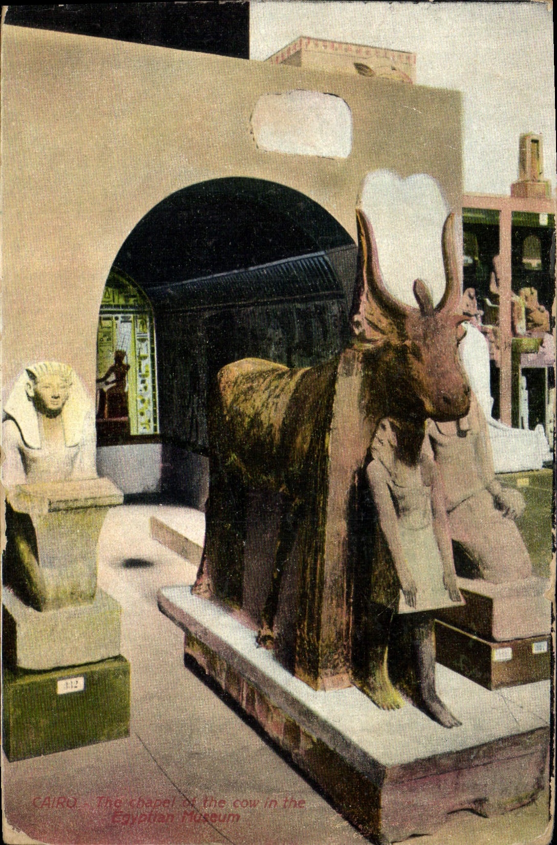 CPA Egypt Egypte The chapel of the cow in the Egyptian museum