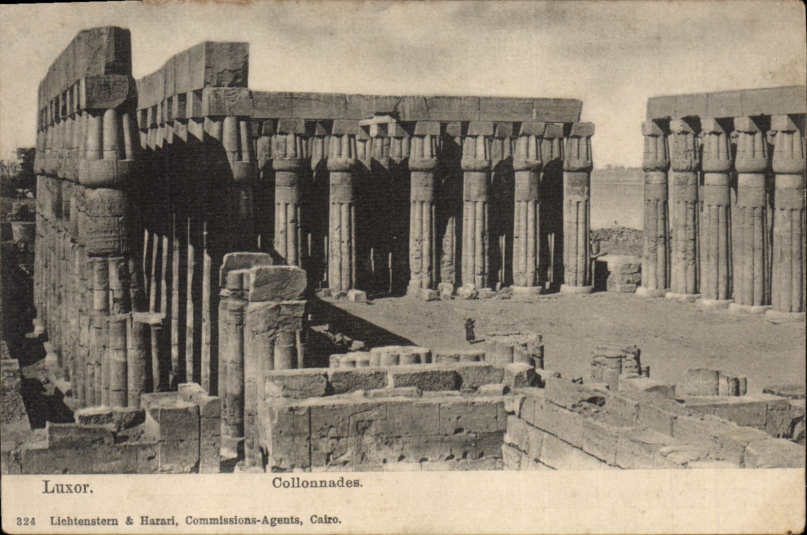CPA Egypt Egypte Luxor Colonnades