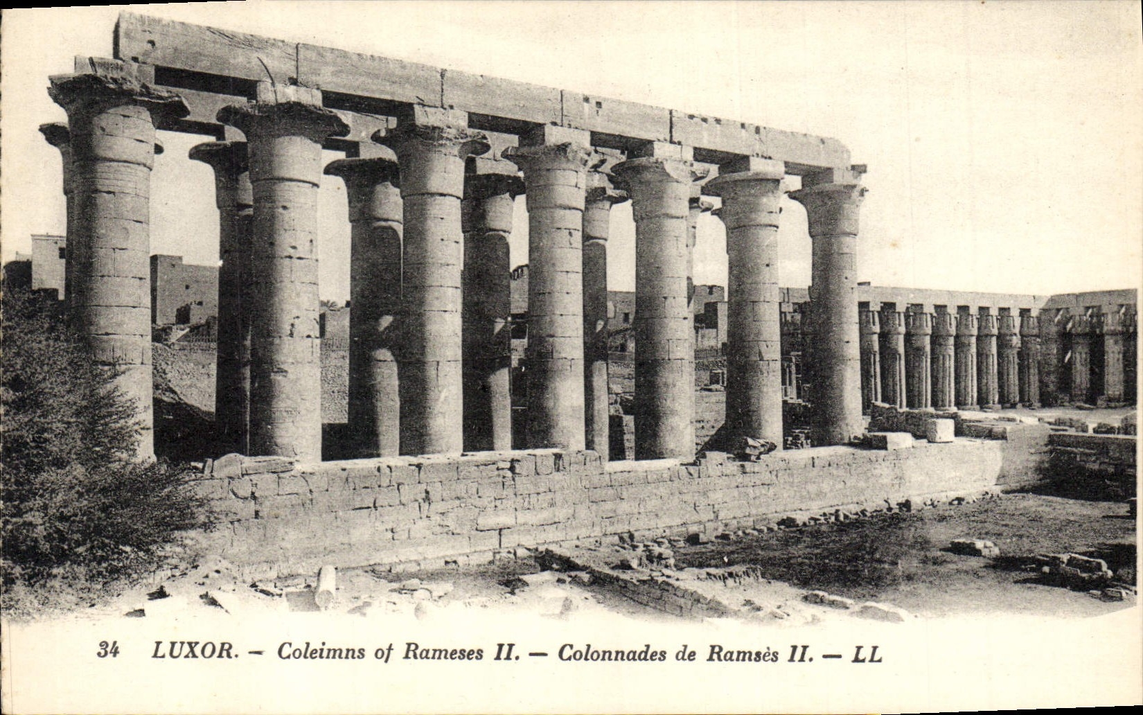 CPA Egypt Egypte Luxor Coleimns of Rameses II