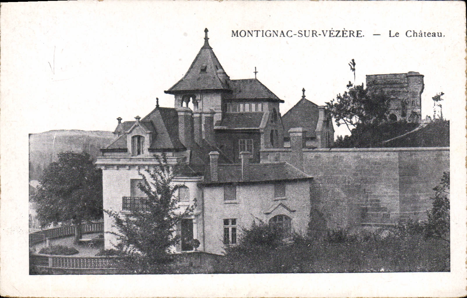 CPA Chateau Montignac sur Vezere